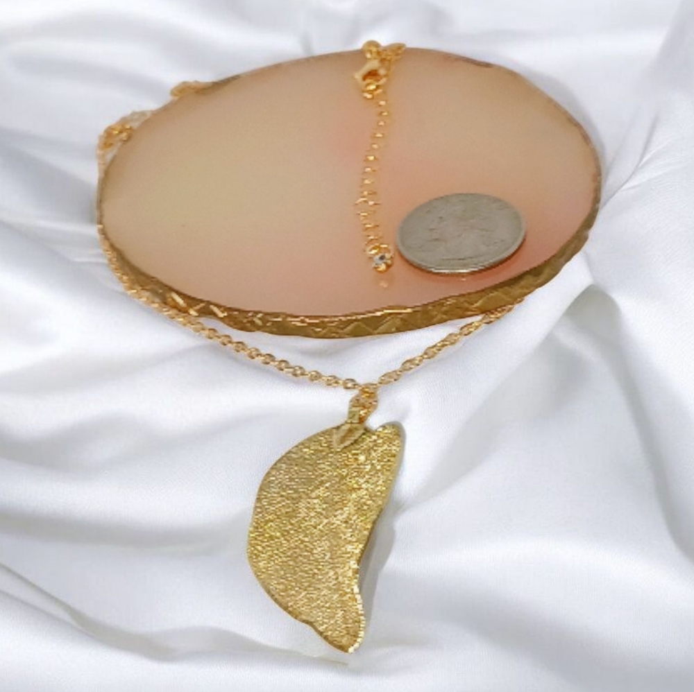 Gold Leaf Pendant Necklace Earth Art Modern Retro Glam New Age Grunge Whimsygoth - Picture 7 of 11